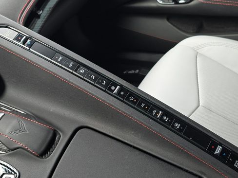 Used 2021 Chevrolet Corvette Stingray Coupe w/ Battery Protection Package RWD image 17