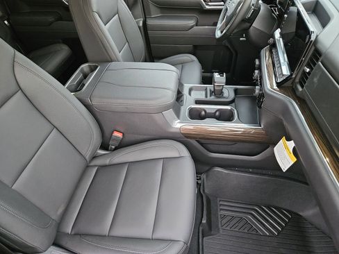 New 2026 Chevrolet Silverado 1500 LT Trail Boss w/ LT Trail Boss Premium Package image 17