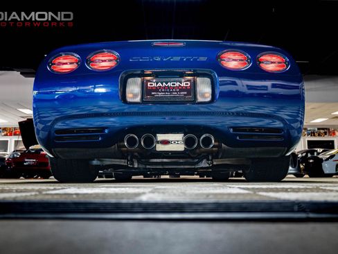 Used 2004 Chevrolet Corvette Z06 w/ Z06 Preferred Equipment Group RWD image 61