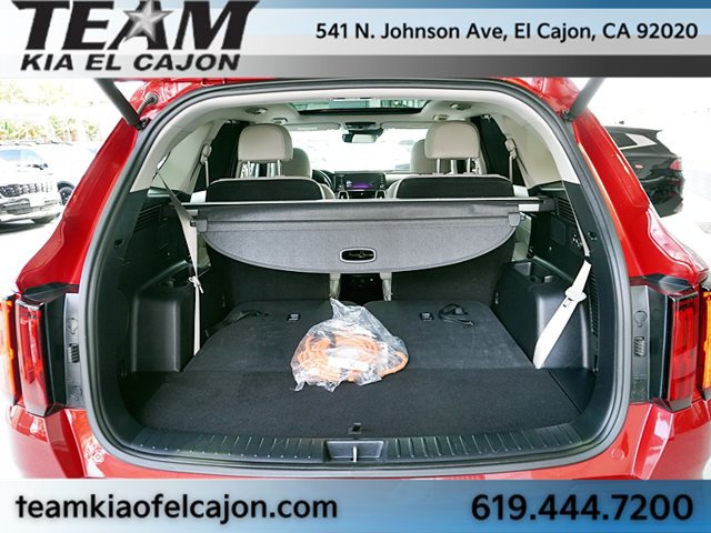 Certified 2023 Kia Sorento SX Prestige AWD/4WD image 14