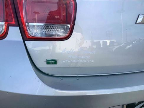 Used 2015 Chevrolet Malibu LT w/ Power Convenience Package image 8