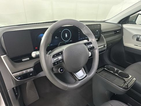 Certified 2025 Hyundai Ioniq 5 SEL AWD/4WD image 17