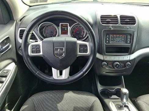 Used 2017 Dodge Journey SXT w/ Blacktop Package image 14