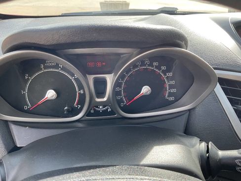 Used 2013 Ford Fiesta SE image 18