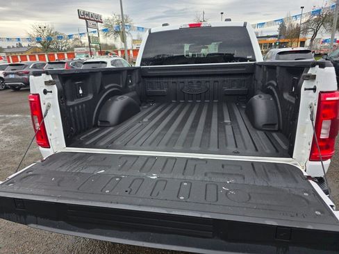 Used 2023 Ford F150 XLT w/ XTR Package image 29