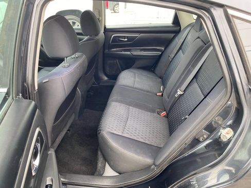 Used 2018 Nissan Altima 2.5 SV image 22