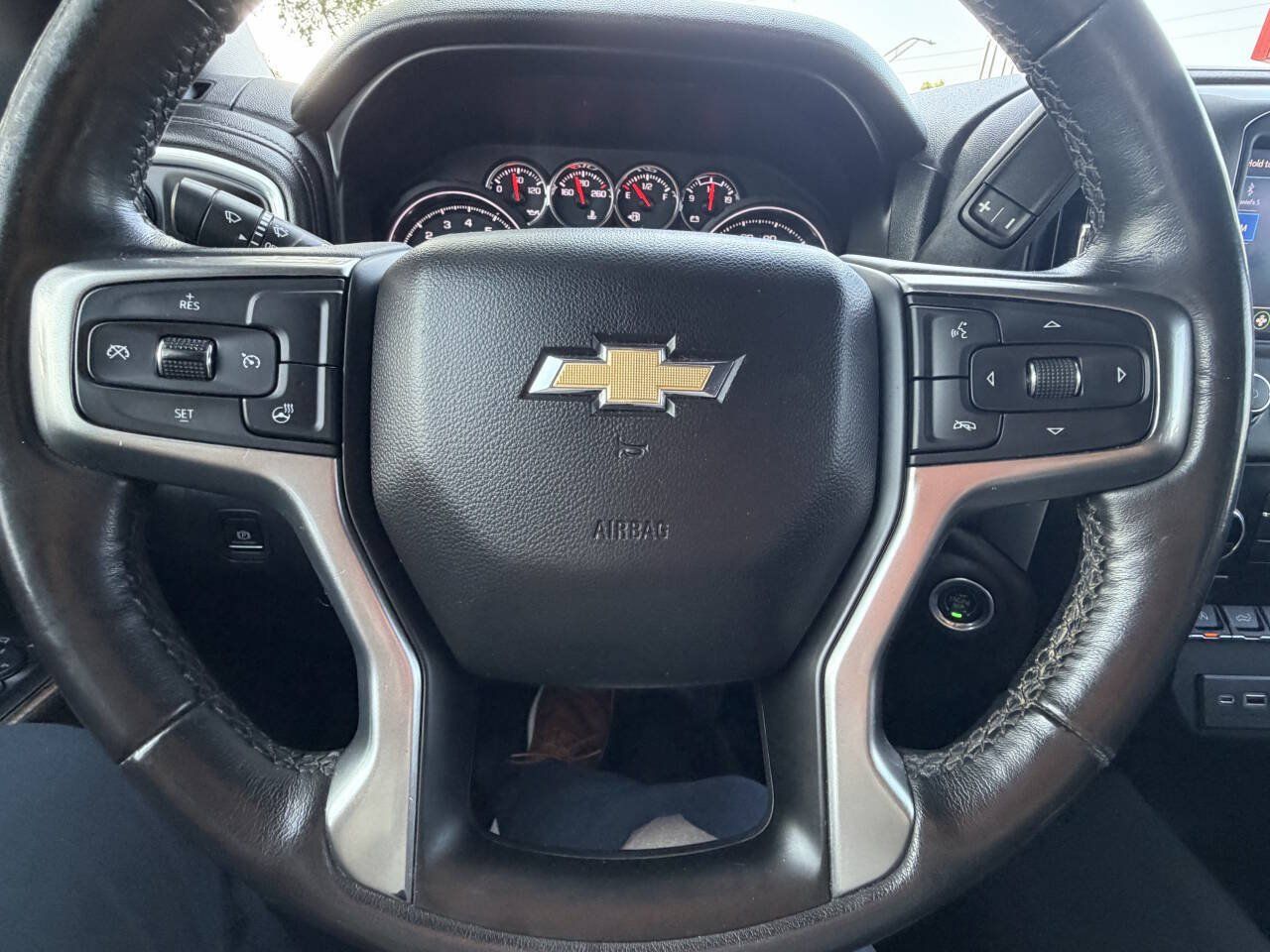 Used 2020 Chevrolet Silverado 1500 LT w/ Texas Edition RWD image 18