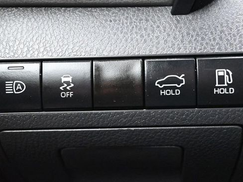 Used 2023 Toyota Camry LE image 29