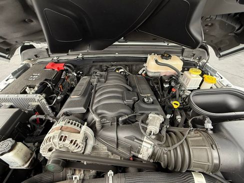 Used 2022 Jeep Wrangler Unlimited Rubicon image 43