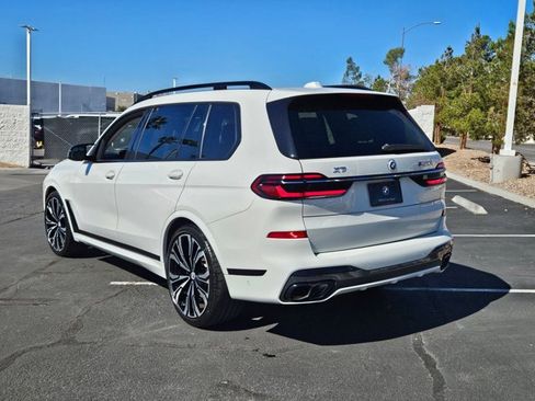 Certified 2023 BMW X7 M60i w/ Executive Package image 7