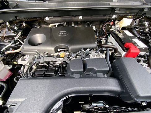 Used 2024 Toyota RAV4 XLE Premium image 31