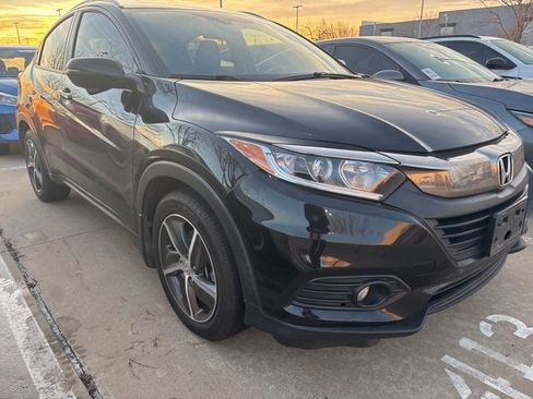 Used 2022 Honda HR-V EX-L image 3