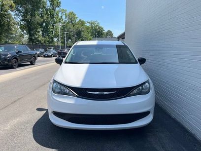Used 2024 Chrysler Voyager LX