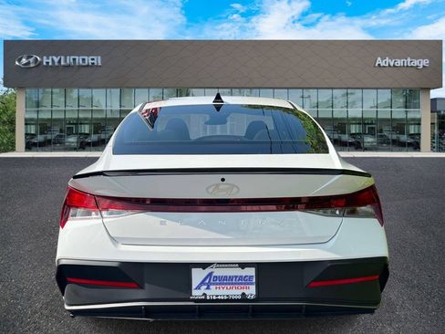 Certified 2026 Hyundai Elantra Sport FWD image 6
