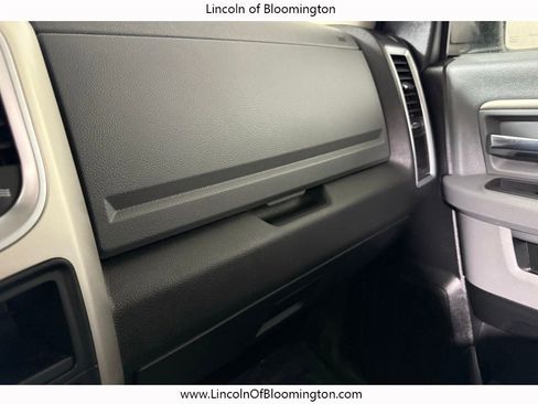 Used 2018 RAM 1500 SLT image 44