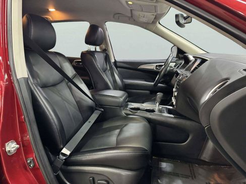 Used 2019 Nissan Pathfinder SL FWD image 56