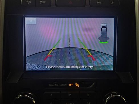 Used 2020 Ford F150 Lariat image 35