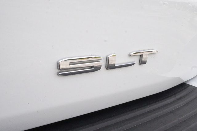 Used 2024 GMC Yukon XL SLT w/ SLT Premium Package AWD/4WD image 40