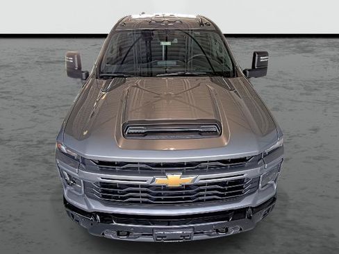New 2026 Chevrolet Silverado 2500 Custom w/ Custom Value Package AWD/4WD image 6