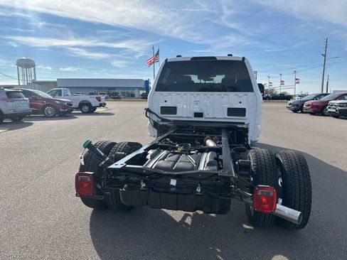 New 2026 Ford F350 4x4 Crew Cab DRW Super Duty image 19