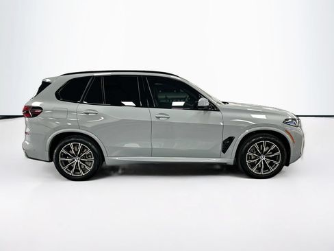 Used 2024 BMW X5 xDrive50e w/ M Sport Package AWD/4WD image 4