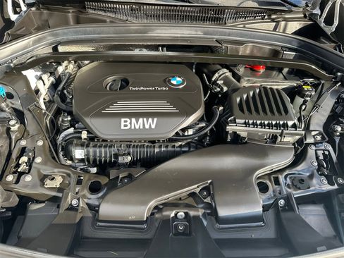 Used 2017 BMW X1 xDrive28i image 7