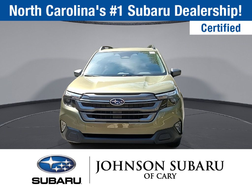 Used 2026 Subaru Forester Premium AWD/4WD image 7