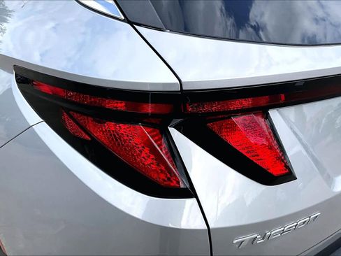 Used 2024 Hyundai Tucson SEL FWD image 29