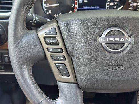 Used 2024 Nissan Titan Platinum Reserve w/ Moonroof Package AWD/4WD image 21