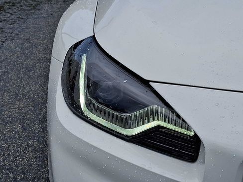 Used 2024 BMW M2 w/ Lighting Package RWD image 9