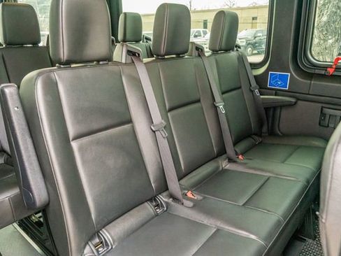 Used 2019 Mercedes-Benz Sprinter 2500 image 39