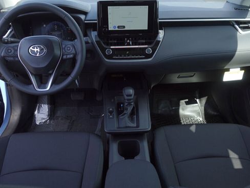 New 2026 Toyota Corolla Cross LE AWD/4WD image 25