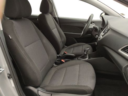 Used 2022 Hyundai Accent SE FWD image 21