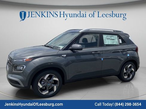 New 2026 Hyundai Venue SEL FWD image 11