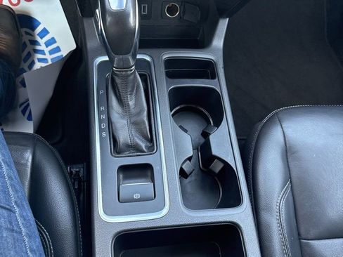 Used 2018 Ford Escape Titanium w/ Ford Safe & Smart Package image 35