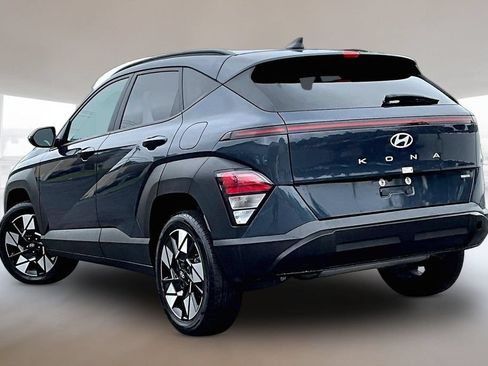 Used 2024 Hyundai Kona SEL AWD/4WD image 4
