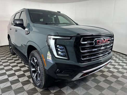 Used 2026 GMC Yukon AT4 w/ LPO, Floor Liner Package AWD/4WD image 7