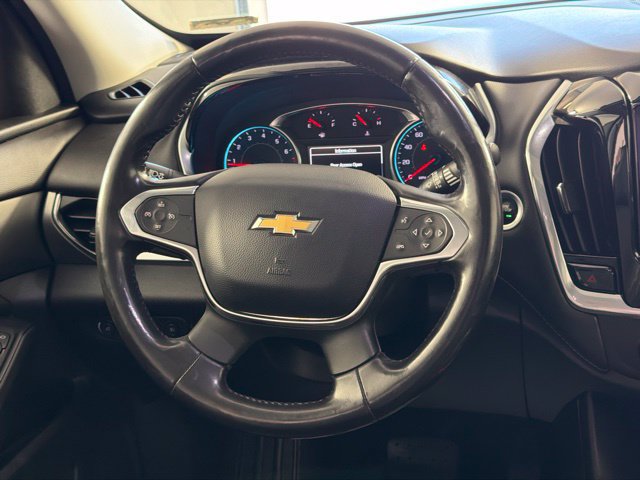 Used 2018 Chevrolet Traverse LT w/ LPO, Black Accent Package AWD/4WD image 27