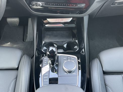 Used 2024 BMW X3 sDrive30i w/ Premium Package RWD image 11