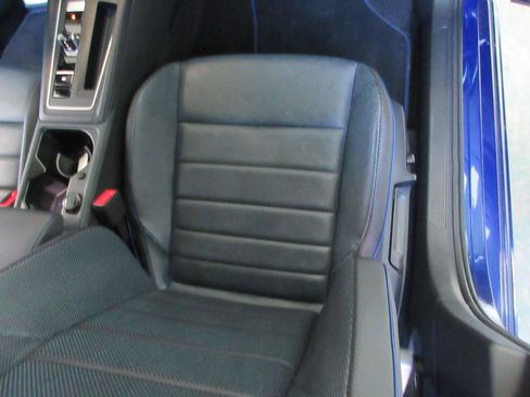 Used 2022 Volkswagen Golf R AWD/4WD image 28