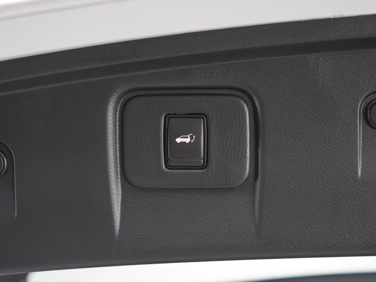 Used 2019 Nissan Murano SL w/ Cargo Package AWD/4WD image 17
