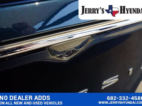 Used 2022 Genesis G80 2.5T w/ Advanced Package RWD image 26