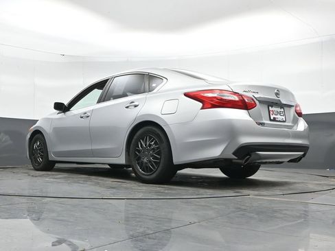 Used 2016 Nissan Altima 2.5 S w/ Power Driver Seat Package image 43