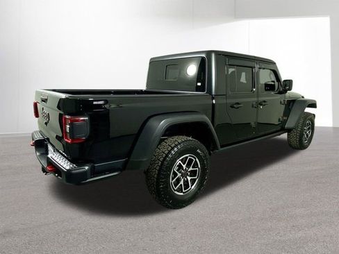 Used 2025 Jeep Gladiator Rubicon w/ Convenience Group image 34