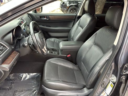 Used 2015 Subaru Outback 2.5i Limited AWD/4WD image 14