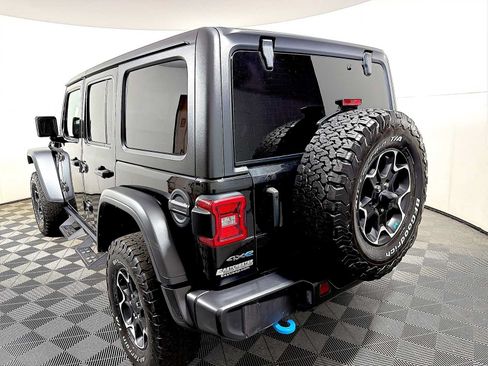 Used 2023 Jeep Wrangler Unlimited Rubicon 4xe w/ Cold Weather Group AWD/4WD image 5