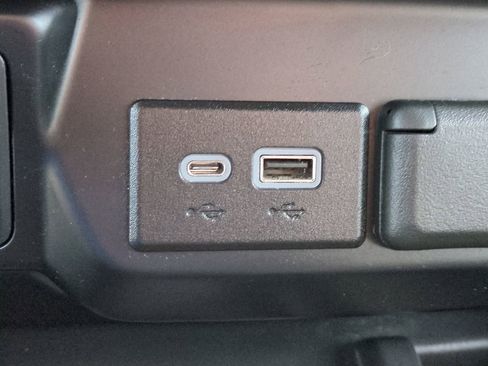 Used 2023 GMC Sierra 2500 Denali w/ Denali Ultimate Package image 23