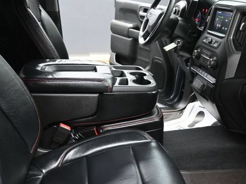 Used 2020 Chevrolet Silverado 1500 Custom Trail Boss w/ Custom Convenience Package AWD/4WD image 45