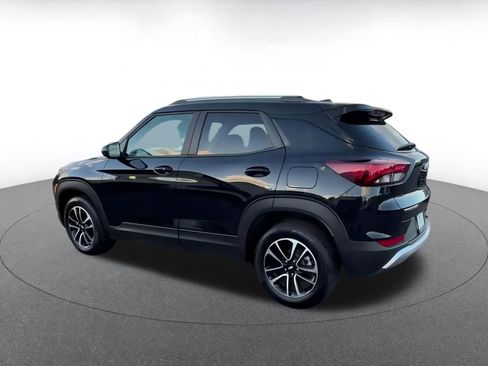 Used 2025 Chevrolet TrailBlazer LT image 10