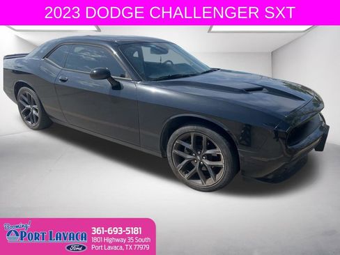 Used 2023 Dodge Challenger SXT w/ Blacktop Package image 1